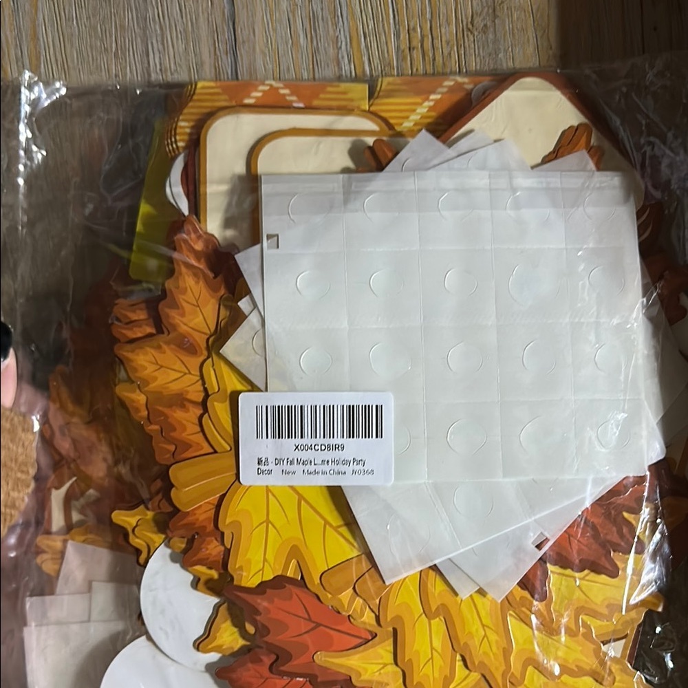 NWT Autumn Leaf Fall bulletin board decorations - teachers